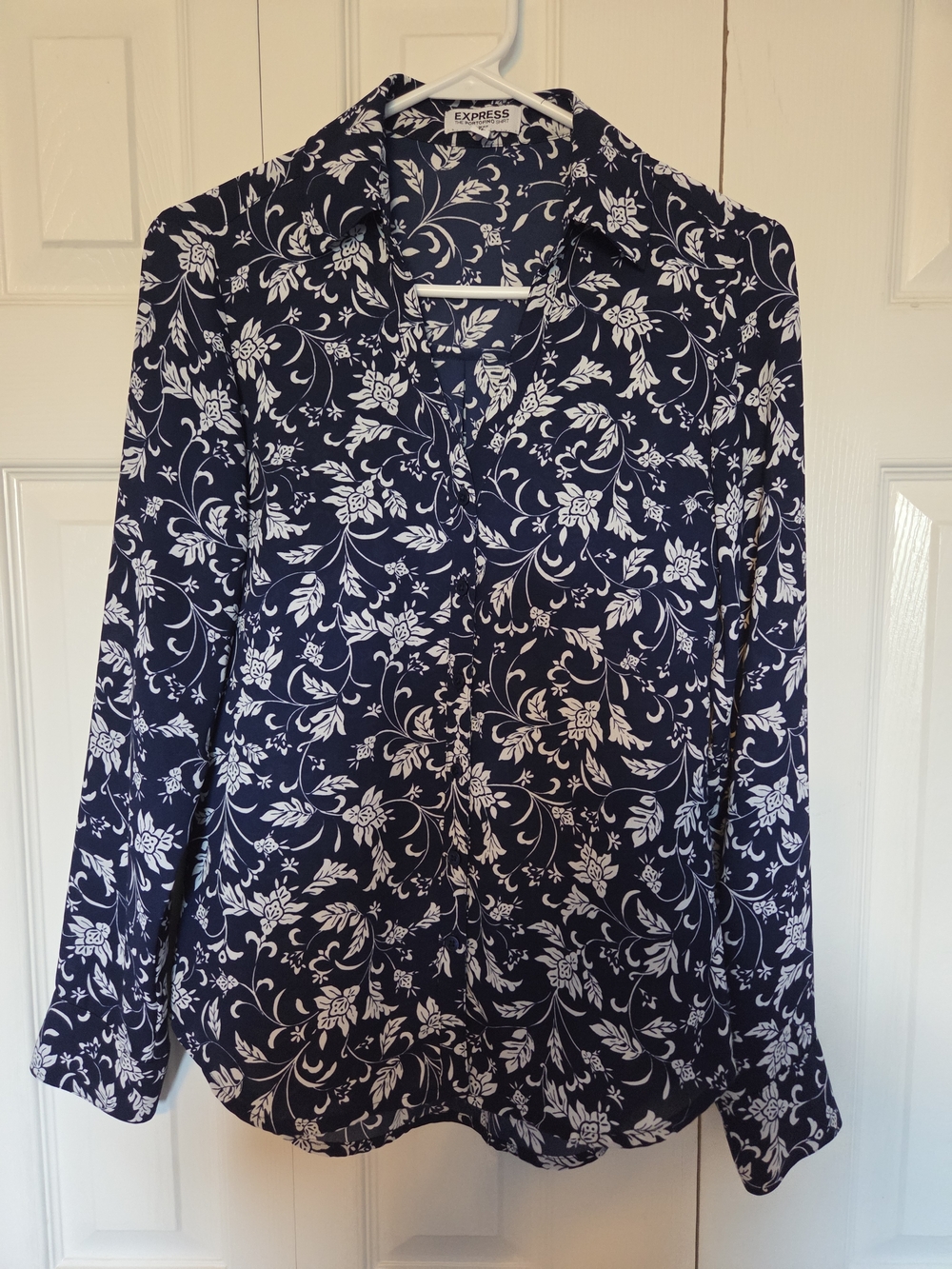 Express Portofino Slim Fit Navy and White Floral Button-Down Shirt